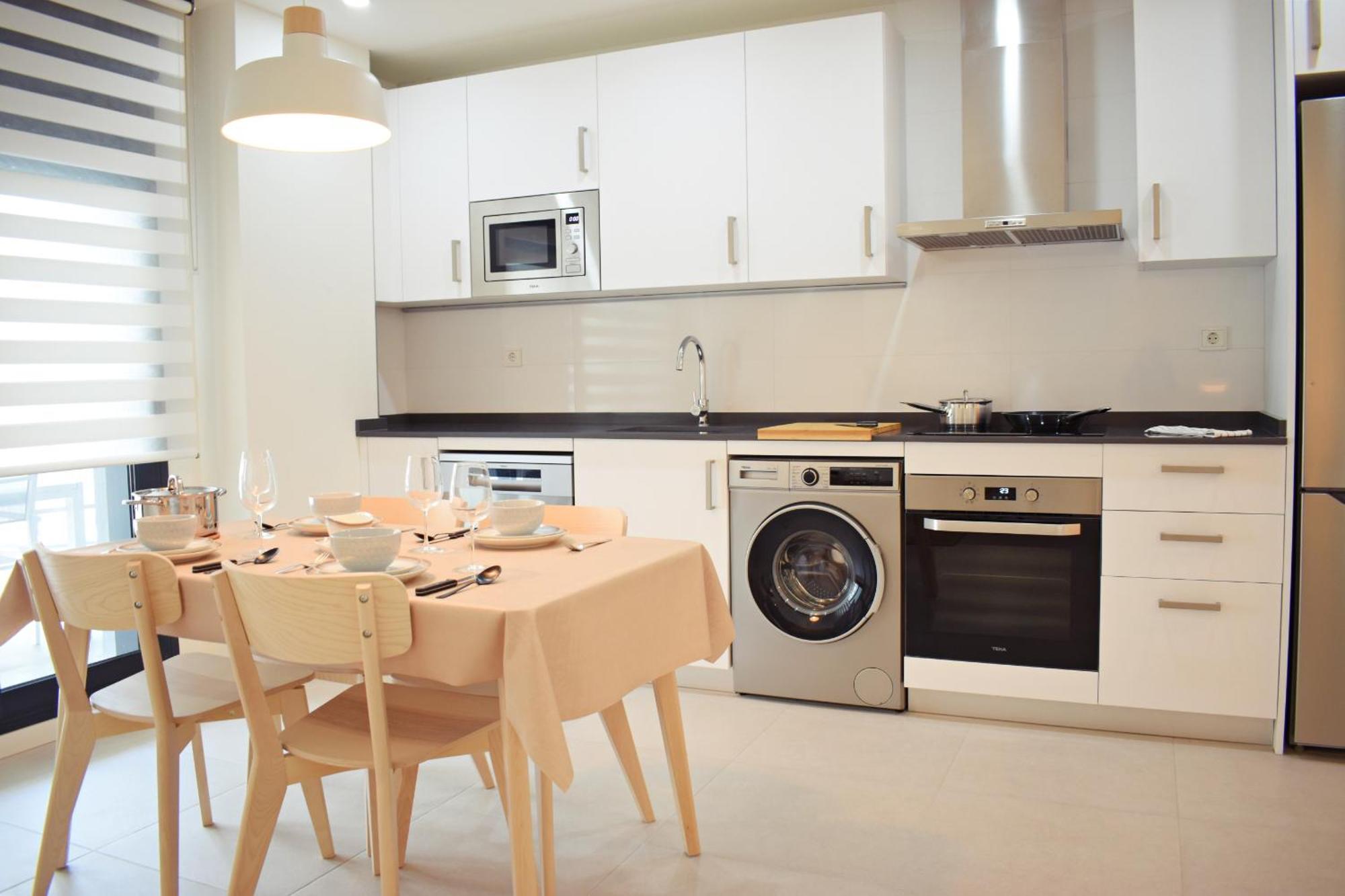 Amalia'S Home: Luminoso Apartamento Muy Cerca De La Playa Málaga Eksteriør bilde